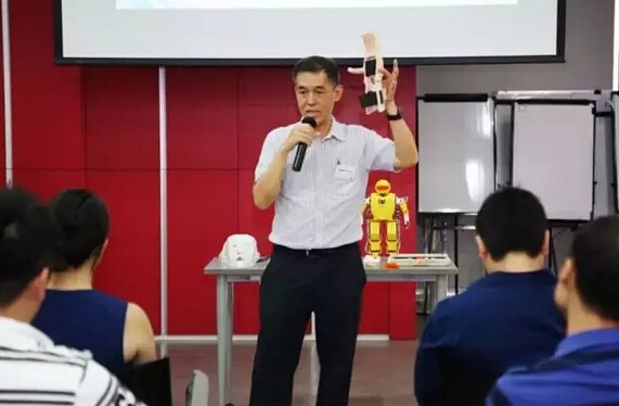 香港三维打印协会参观天威3D打印机