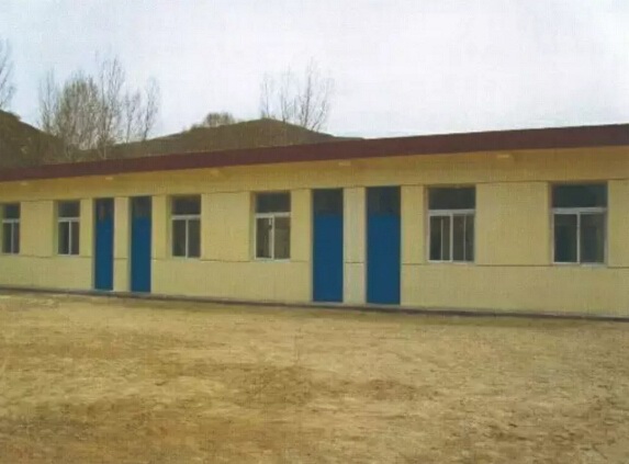 土佛寺村天威助学长征苗圃希望小学